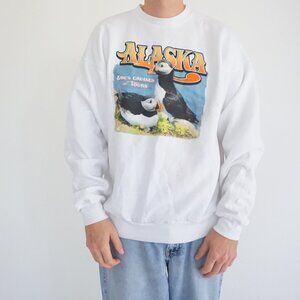 Vintage '90s Hanes Alaska Puffin Graphic Sweatshirt White 90s Tourist Outdoor XL